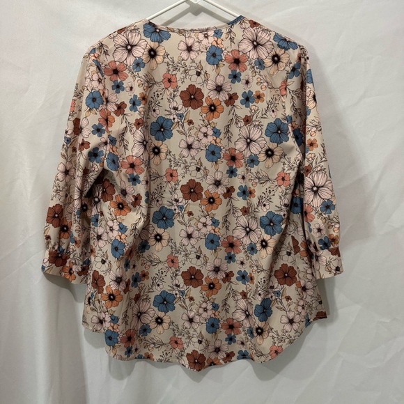 Emory Rose Blouse NWOT Vintage Inspired Floral L - Picture 6 of 6